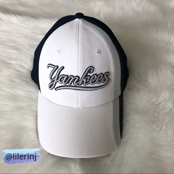Nike Other - Nike NY Yankees Hat